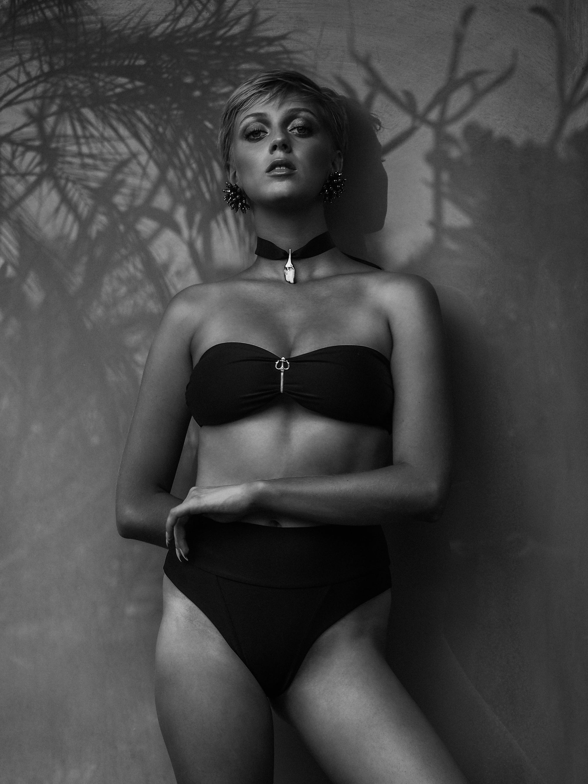 Donita Sea Black Bottom