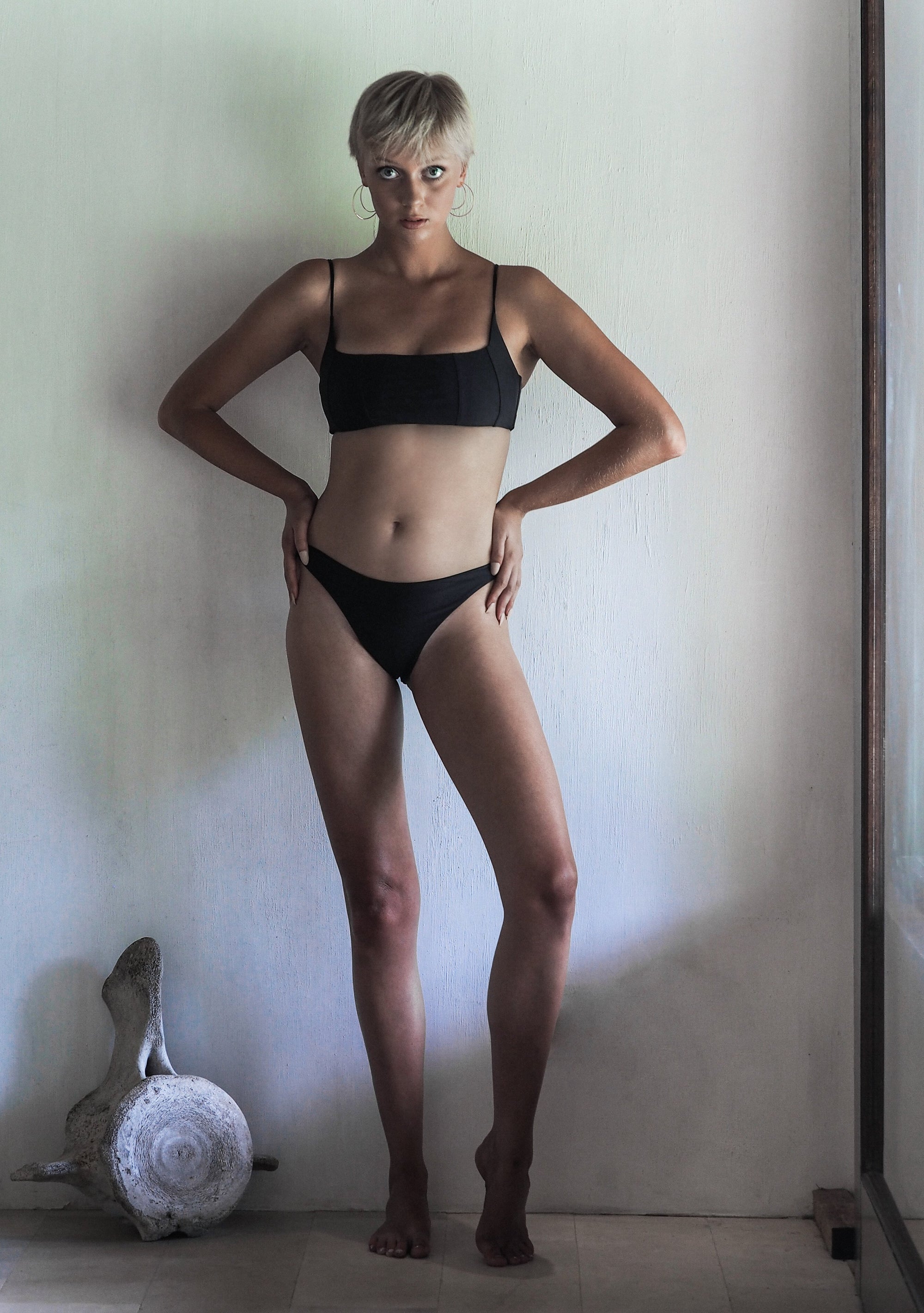 Lydia Sea Black Bottom