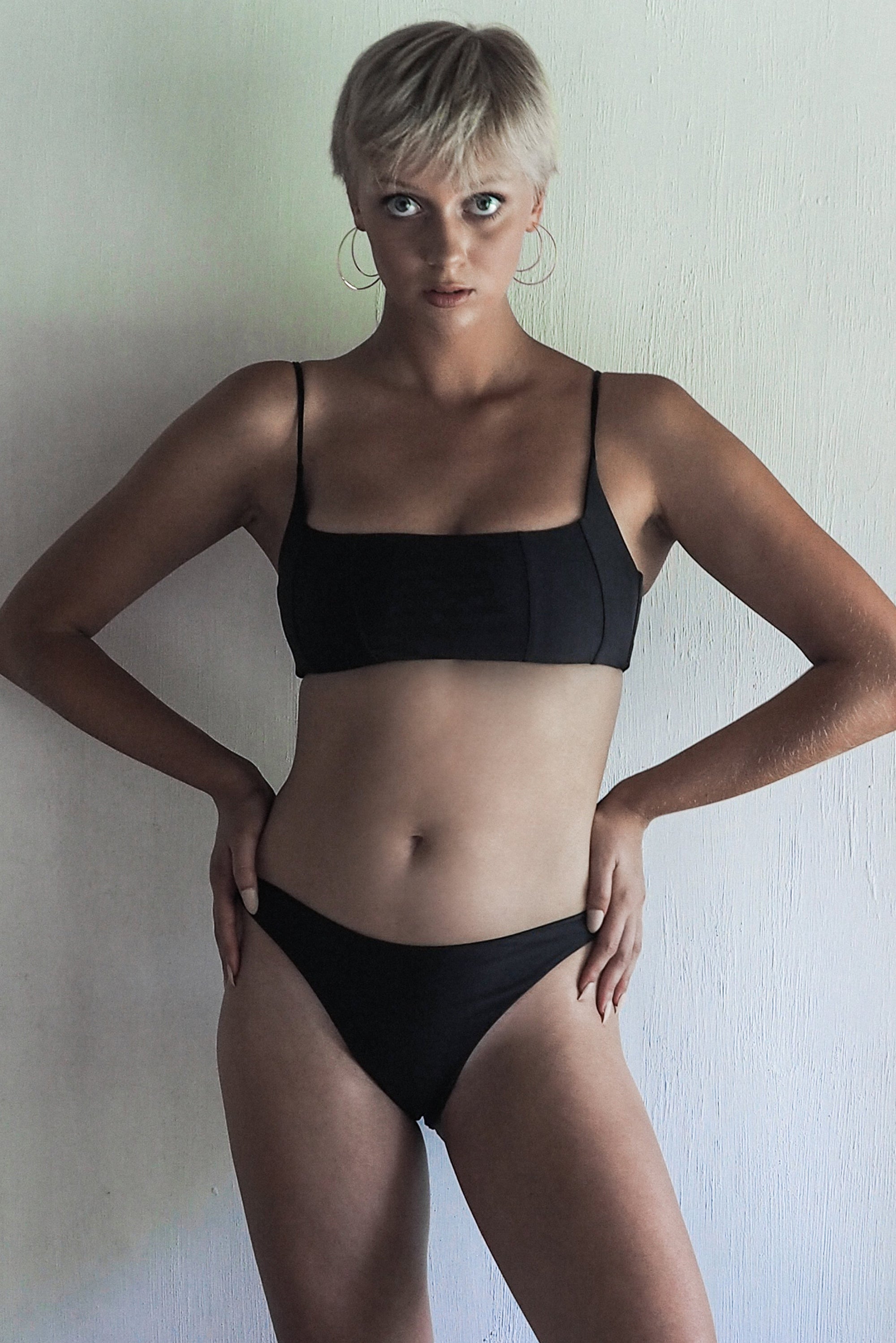 Lydia Sea Black Bottom