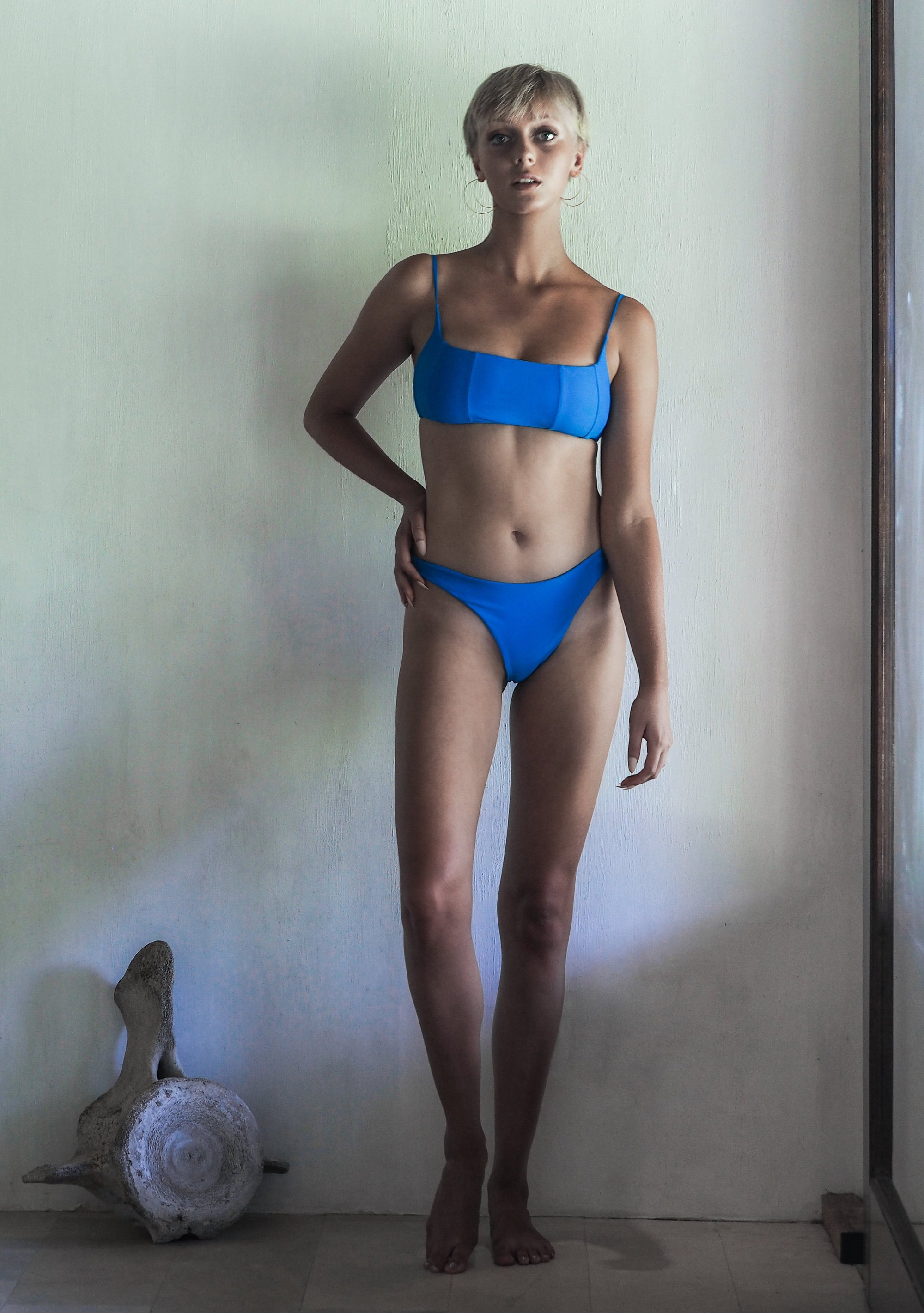 Lydia Sea Blue Bottom